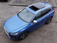 tweedehands Volvo XC60 2.0 T8 AWD R-Design PANO DAK 360 CAMERA VIRTUAL COCKPIT LEER FULL LED NAVI CRUISE ECC 19 INCH