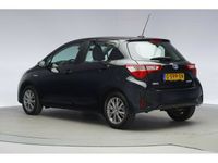 tweedehands Toyota Yaris Hybrid 1.5 HYBRID Dynamic Aut. [ navi camera climate ]