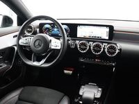 tweedehands Mercedes CLA180 AMG | Sfeerverlichting | Widescreen dashboard