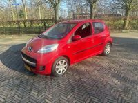 Occasion Peugeot 107 68 PK (50 kW) 2011 Rood Hatchback