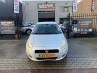 Occasion Fiat Grande Punto 84 PK (61 kW) 2011 Grijs, metallic lak Hatchback