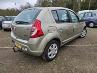 tweedehands Dacia Sandero 1.6 Lauréate AIRCO *apk:11-2024*