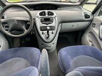 tweedehands Citroën Xsara Picasso 2.0i-16V Différence