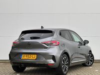Occasion Renault Clio V Techno 143 PK (105 kW) 2023 Grijs Hatchback