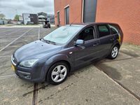 tweedehands Ford Focus Wagon 1.6-16V Futura/AIRCO/TREKHAAK