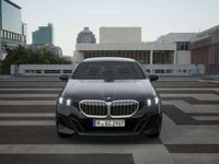 tweedehands BMW 520 520 i M Sport Automaat / Trekhaak / Adaptieve LED /
