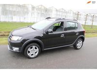 Occasion Dacia Sandero Lauréate 90 PK (66 kW) 2014 Zwart (metallic) Hatchback