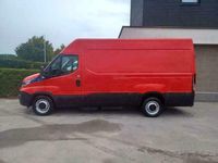 tweedehands Iveco Daily 3.0 CNG Airco, camera, trekhaak