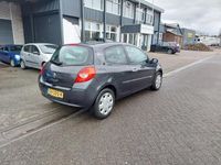 tweedehands Renault Clio 1.2-16V Collection