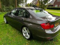 tweedehands BMW 328 i High Executive