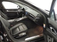 tweedehands Porsche Panamera 3.0 E-Hybrid 4S 420pk Black Edition (panodak,matrix,bose,navi,LED)