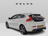 tweedehands Volvo V40 T3 R-Design 2020! #Panodak #FullLED #Standkachel #HarmanKardon