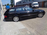 tweedehands Mercedes 240 E-KLASSE CombiAvantgarde Airco! Automaat! Zwart! 2004