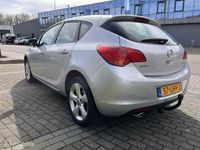 tweedehands Opel Astra 1.4 Turbo Cosmo Navi Trekhaak