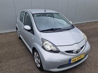 tweedehands Toyota Aygo 1.0-12V +