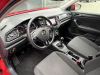 tweedehands VW T-Roc 1.0 TSI 116PK *!* NAVIGATIE/ RADAR/ 17 INCH/ PDC/ STOELVERWARMING *!*