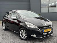 tweedehands Peugeot 208 1.2 PureTech Style Pack Automaat,Navi,Clima,Cruise