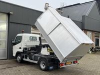 tweedehands Mitsubishi Canter 3S13 3.0 Automaat Veegvuilkipper zijlader voor containers Airco Werkverlichting Kipper Open laadbak Pick-up P-up Vuilniswagen Vuilnisauto Zijbelader Vuilnis Ex overheid