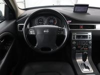 tweedehands Volvo V70 2.4 D5 Kinetic | Stoelverwarming | Climate | Cruise | Navigatie | Elektrische achterklep | Trekhaak | Keyless