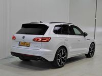 tweedehands VW Touareg R 3.0 TSI eHybrid 462PK | Full option | Garantie 02-2026