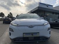 tweedehands Hyundai Kona EV Fashion Design 64 kWh Warmtepomp [prijs excl 2.000,-- subsidie) fabrieksgarantie, head Up, Aut cruise, 11kw , en snellader