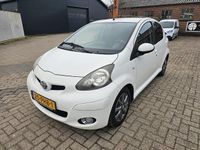 Occasion Toyota Aygo 68 PK (50 kW) 2011 Wit Hatchback
