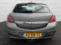 tweedehands Opel Astra GTC 1.4 Temptation zeeer nette coupé met trekhaak
