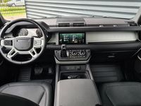 tweedehands Land Rover Defender 3.0 D200 110 SE Dynamic Black Pack