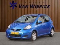 Occasion Toyota Aygo Comfort 68 PK (50 kW) 2011 Blauw (metallic) Hatchback