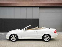 tweedehands Mercedes 320 CLK-KLASSE Cabriolet3.2 V6 Avantgarde Xenon Leer Elektr. stoelen