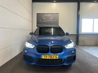 tweedehands BMW X1 SDrive18d High Executive M-Pakket, Pano, Cruise, Head-Up Display, Stoelverwarming, Achteruitrijcamera, Parkeersensoren Rond