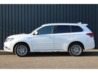 Occasion Mitsubishi Outlander Intense+ 135 PK (99 kW) 2020 Wit SUV