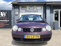 Occasion VW Polo Comfortline 64 PK (47 kW) 2002 Rood Hatchback