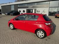 Occasion Toyota Yaris Comfort 69 PK (50 kW) 2018 Rood Hatchback