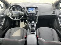 tweedehands Ford Focus Wagon 1.0 ST-Line NL-Auto Navi / Clima / Apple Carplay / 18Inch / Cruise