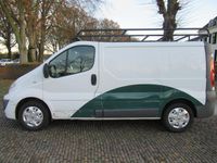 tweedehands Renault Trafic 2.0 dCi T29 L1H2 Airco Imperiaal Trekhaak 3 Persoons 6 Bak ***Nieuwe Koppeling***