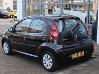 Occasion Peugeot 107 Envy 68 PK (50 kW) 2014 Zwart Hatchback