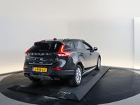 tweedehands Volvo V40 CC T3 Edition+ | Parkeercamera | Harman Kardon | Stoe