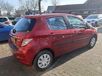 Occasion Toyota Yaris 69 PK (50 kW) 2013 Rood Hatchback