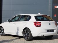 tweedehands BMW 114 114 i EDE (E87) 75KW 5-DR 2015 Parelmoer Wit, Clima