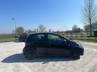 Occasion Toyota Aygo 68 PK (50 kW) 2009 Zwart Hatchback