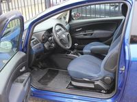 tweedehands Fiat Grande Punto 1.4 Dynamic, Airco, Trekhaak.