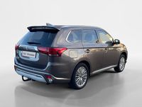 Occasion Mitsubishi Outlander P-HEV Intense 68 PK (50 kW) 2020 Bruin (metallic) SUV