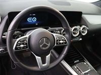tweedehands Mercedes EQA250 Business Solution Luxury 67 kWh / Panorama dak / Sfeerverlichting / Elek. Achterklep