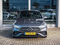 tweedehands Mercedes E250 A-KLASSEAMG-Line | Panorama-schuifdak | Sfeerverlichting | High-performance LED | Keyless-entry | Achteruitrijcamera |