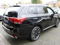 tweedehands Mitsubishi Outlander 2.0 PHEV BUSINESS EDITION / NAVIGATIE / ECC / CAMERA