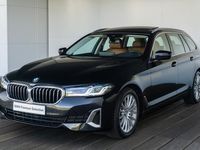 tweedehands BMW 540 5-SERIE TouringxDrive High Executive Luxury Line / Head-Up Display / Glazen panoramadak / Elektrisch verwarmde voorstoelen / Comfort Access /