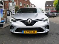 Occasion Renault Clio V 140 PK (102 kW) 2021 Grijs Hatchback