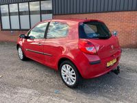 tweedehands Renault Clio 1.4-16V Dynamique Luxe