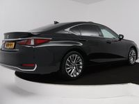 Occasion Lexus ES300H President Line 218 PK (160 kW) 2025 Zwart metallic Sedan